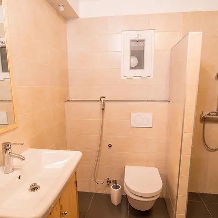 Opera Elegance Andrassy *